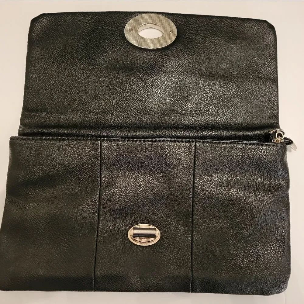 BRAND NEW EXLARGE BLACK CLUTCH